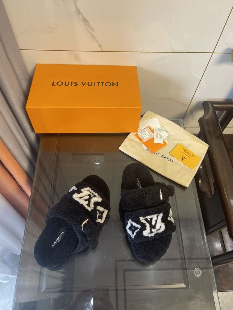 Louis Vuitton Slippers